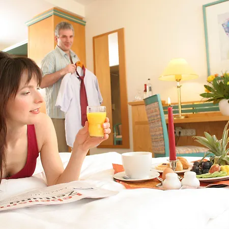 Hotel Parkhotel Ruegen Bergen Auf Rugen