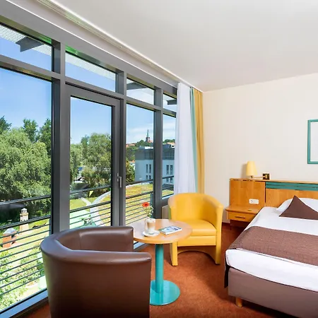 מלון Parkhotel Ruegen ברגן