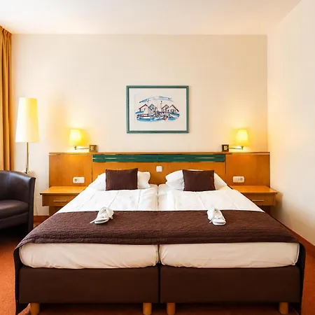 Parkhotel Ruegen 4*