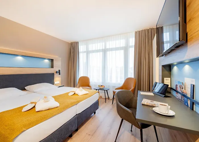 מלון Parkhotel Ruegen