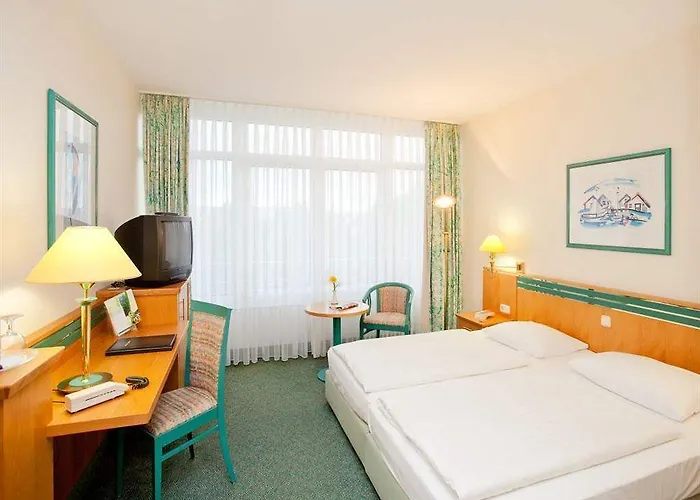 Parkhotel Ruegen מלון 4*